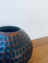 Image 5 of VINTAGE CLAY PLANTER:05