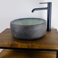 Image 16 of Sink & Table (013)