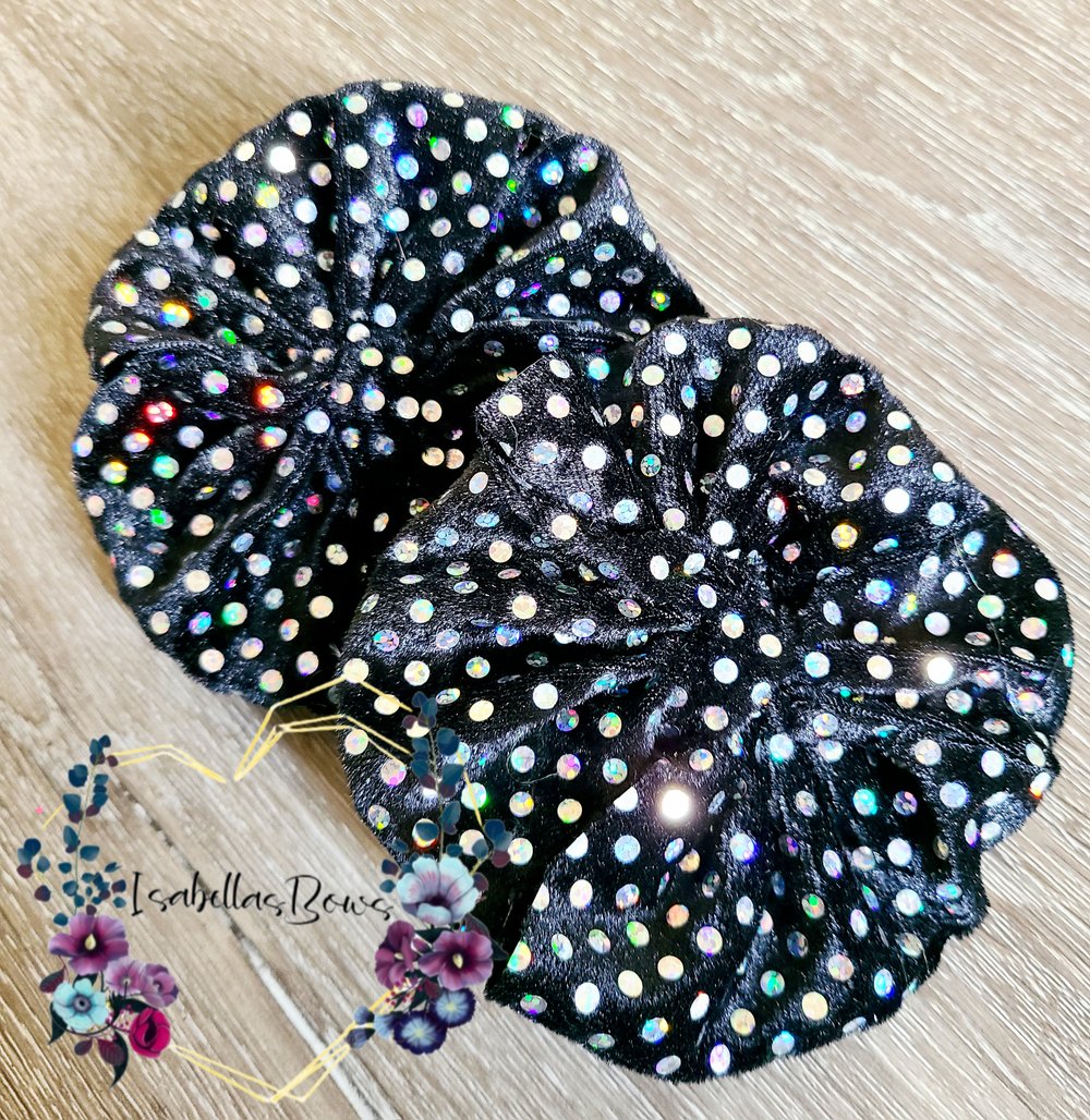 Image of Black holo