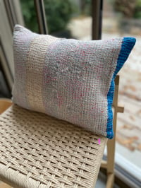 Image 1 of Coussin en Kantha Patchwork