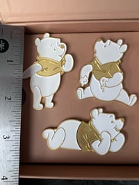 Winnie The Pooh Boxed 3 Pin Set