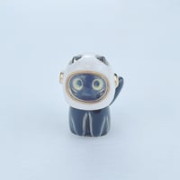 Image 1 of Black cat with astronaut helmet ceramic figurine (helmet cover version)