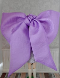 Image 3 of Mauve Bow for Blythe Doll!