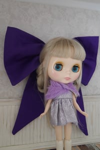 Image 4 of Purple Bow for Blythe Doll!