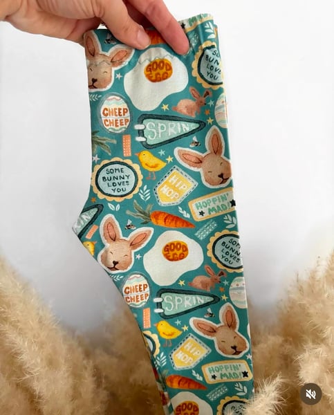 Image of Teal Easter Leggings