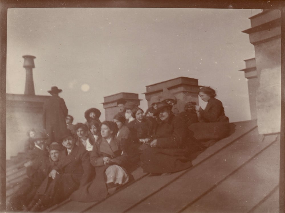 Image of Vladimir V. Lebedev: people watching a solar eclipse, St. Petersburg ca. 1912