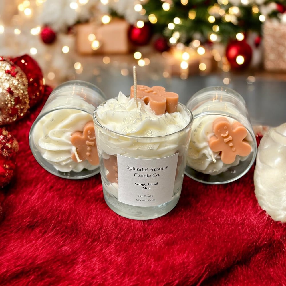 Image of 9oz Gingerbread Men Soy Candle