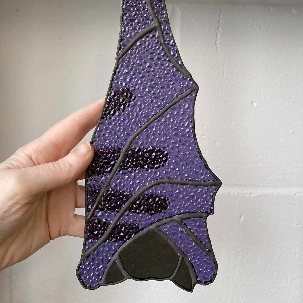 Sleeping bat - Purple sparkle