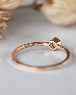 Image of 18ct Rose gold, Champagne colour Rose-cut diamond ring (LON213)