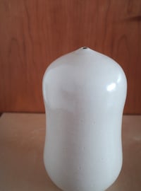 Image 2 of Curvy tall bud vase 3