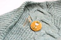 Image 2 of "Flor" I Pin