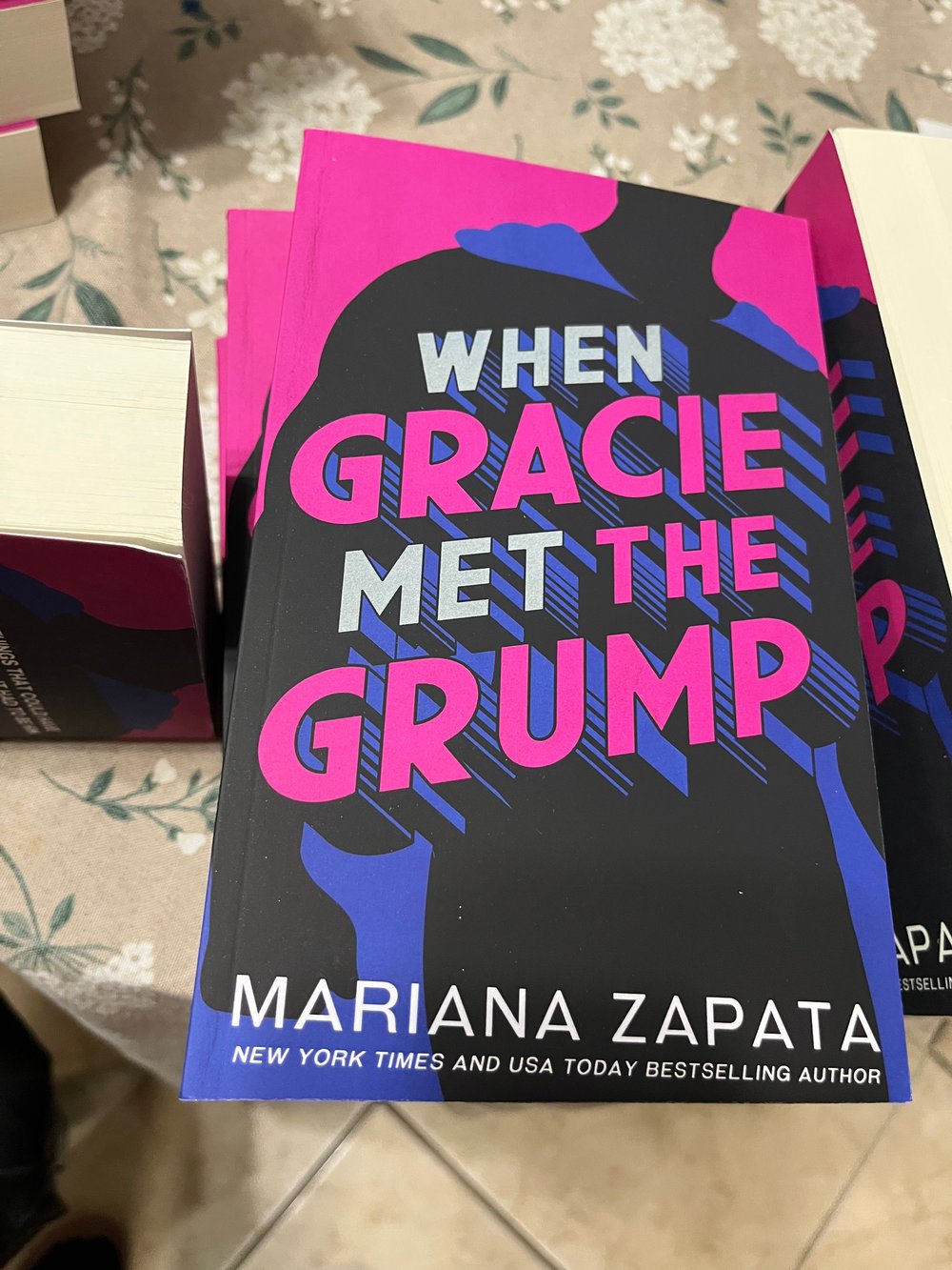 [IMPERFECT/DAMAGED] INITIALED Paperback "When Gracie Met The Grump"