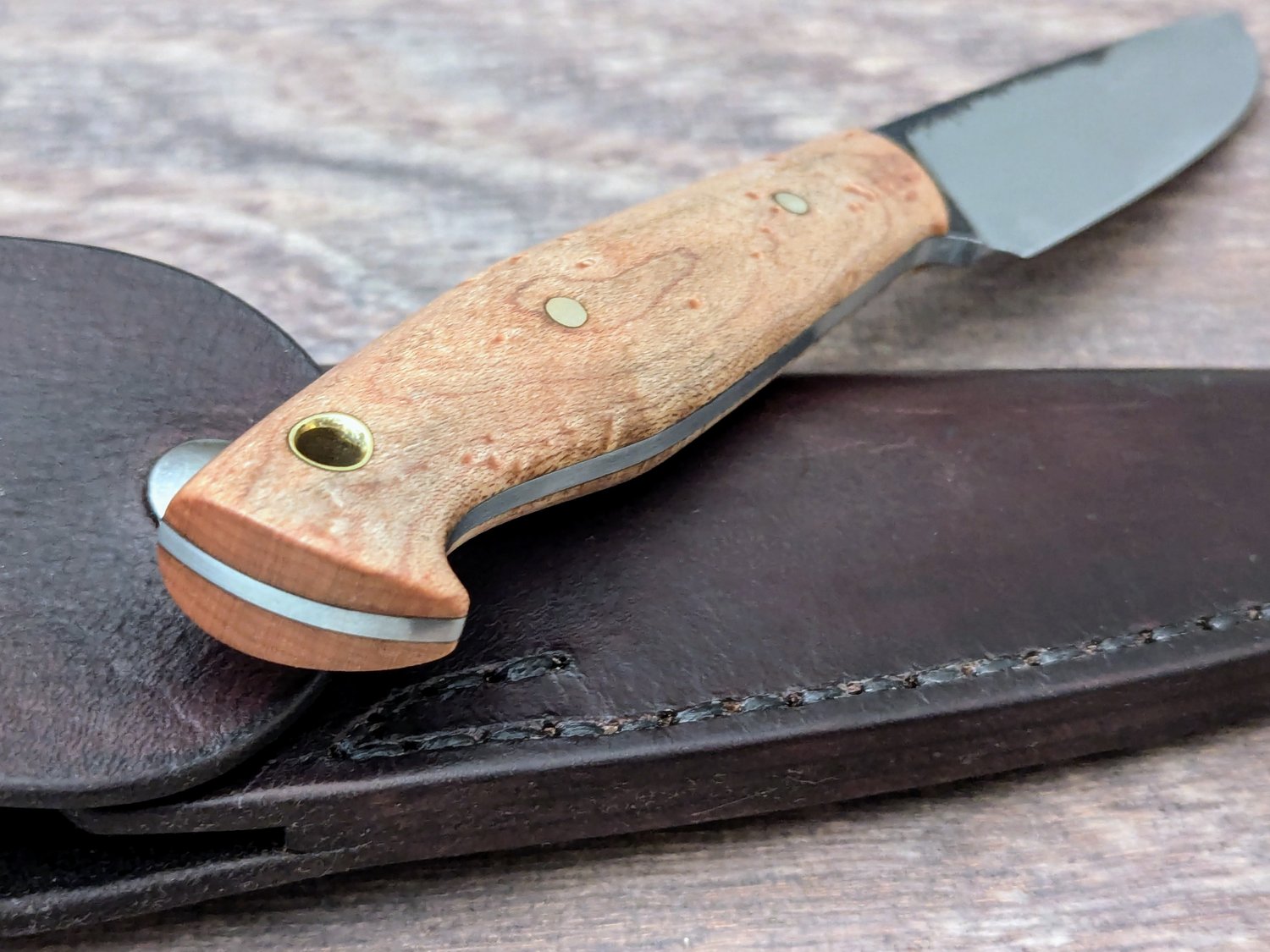 Image of Full-tang, light hardwood, bushcraft knife 