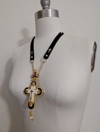 Image 3 of Black Barocco Ceramic Pendant Rosary