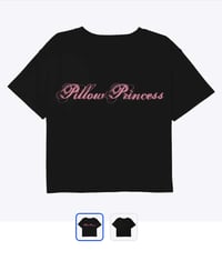“Pillow princess” cropped tee 