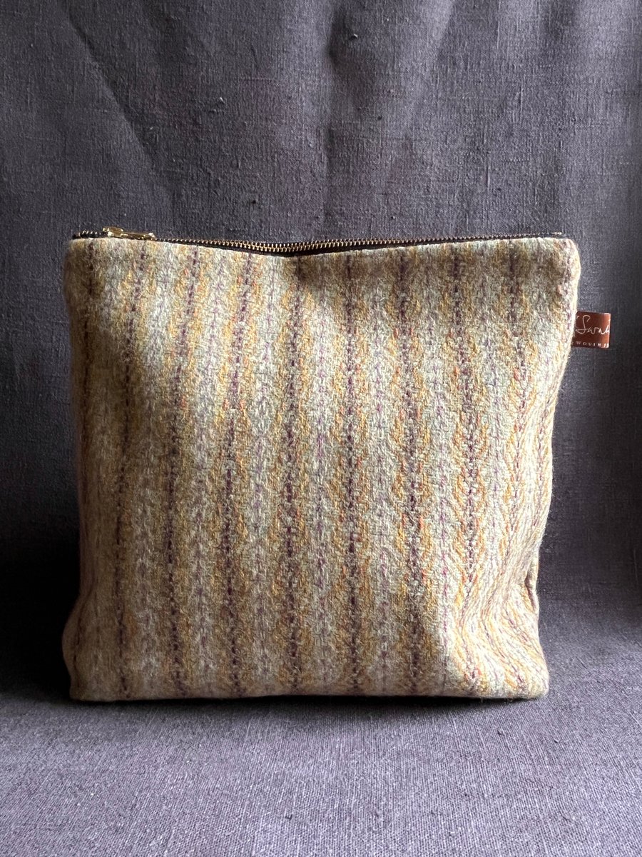 Image of No.17 Extra Large Handwoven Accessories Bag