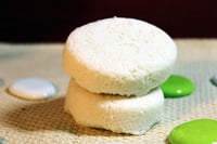 Image 4 of Brilliance Solid Shampoo Bar "Pineapple & Buriti", 100 g