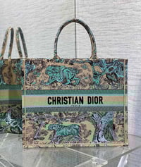 Image 2 of JUNGLE TOTE