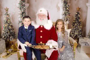 Image of 11/9/25: Christmas 20 - SANTA IN TRADITIONAL SUIT