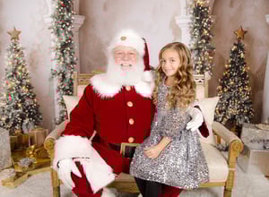 Image of 11/9/25: Christmas 20 - SANTA IN TRADITIONAL SUIT