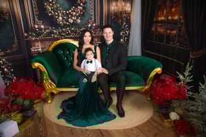 Image of 12/14/25: Christmas 24 Set (Family Sessions - NO SANTA)