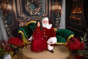 Image of 12/14/25: Christmas 24 Set (Family Sessions - NO SANTA)