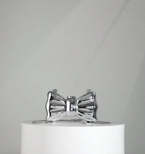 Image of Bow purse