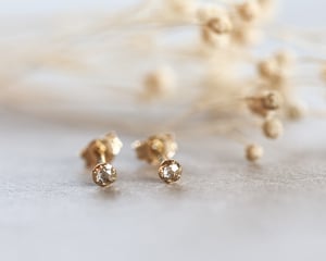 Image of 18ct Gold, 2mm Rose-Cut Diamond Stud Earrings