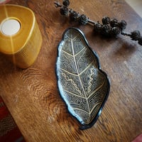 Image 3 of Deilen Derw/Oak Leaf Platter 