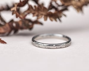 Image of Platinum 2mm Pressed flower engraved ring