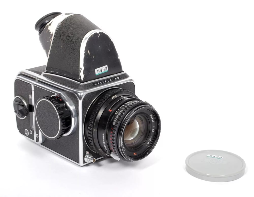 Image of Hasselblad 500C/M camera w/ T* Planar 80mm F2.8 C lens + A12 Back + NC2 #5432