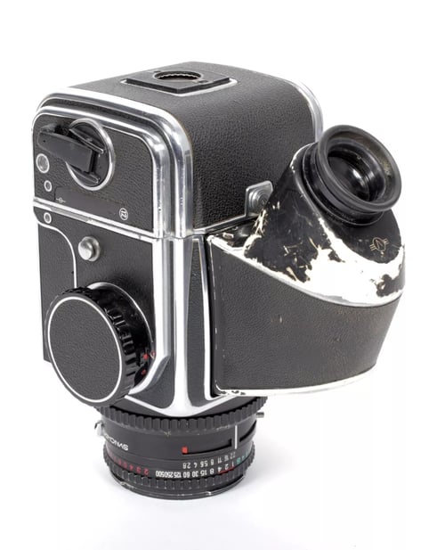 Image of Hasselblad 500C/M camera w/ T* Planar 80mm F2.8 C lens + A12 Back + NC2 #5432