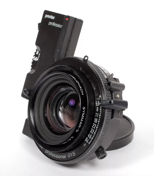 Image of Schneider Symmar S MC 135mm F5.6 lens in Prontor Pro #S01 shutter #5449 *Linhof*