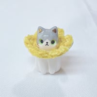 Image 1 of B graded with discount price crochet flower gray and white cat ceramic figurine