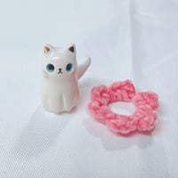 Image 4 of B graded with discount price crochet flower white cat ceramic figurine