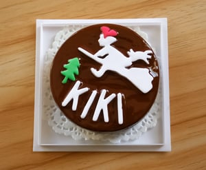 Image of Kiki’s cake compact mirror ( PREORDER ) 