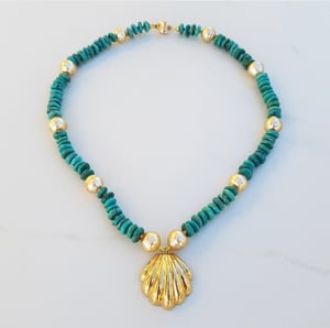 Vintage Gold Shell, Turquoise, & Gold Pearl Necklace