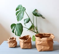 Image 5 of Washable paper baskets in brown shades