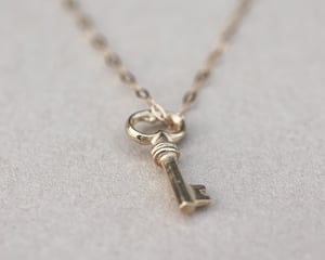 Image of *Sample Sale* 9ct gold, Tiny key necklace and bracelet