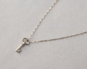 Image of *Sample Sale* 9ct gold, Tiny key necklace and bracelet