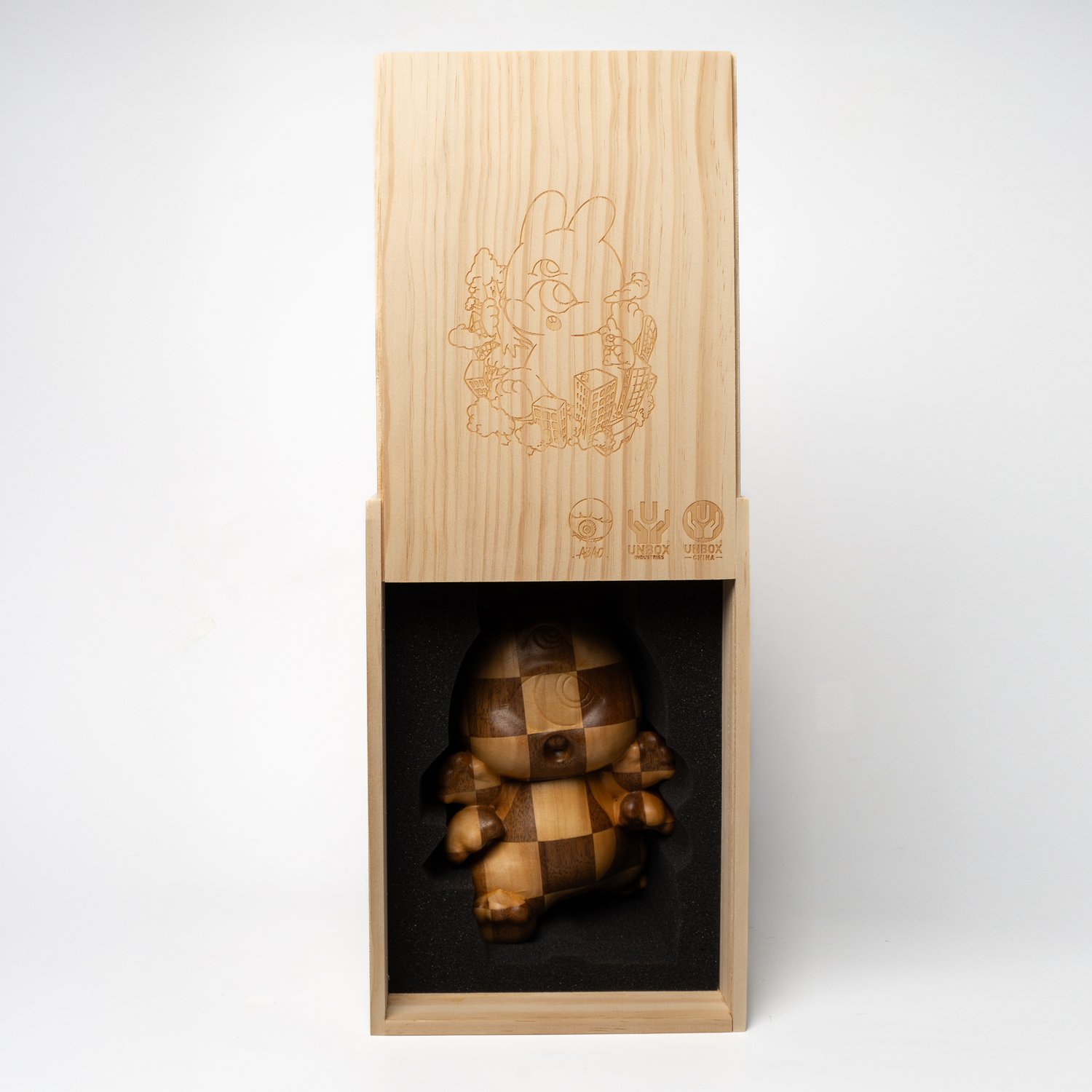 Image of ABAO WOODEN RAABIIT LIMITED EDITION