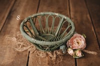Image 11 of Bee bowl different colors
