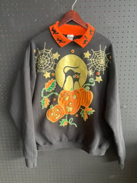 Image 1 of Halloween sweatshirt #219