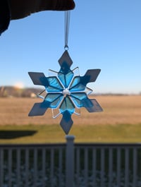 Image 2 of Glass Snowflake (light blue)