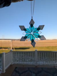 Image 2 of Glass Snowflake (teal)