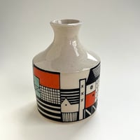 Image 5 of City Vase 04 