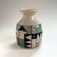 Image 4 of City Vase 02 