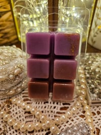 Image 6 of Cashmere Grace- An Exculsive Rockytop Wax Works custom blend fragrance 