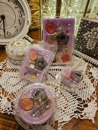 Image 14 of Cashmere Grace- An Exculsive Rockytop Wax Works custom blend fragrance 