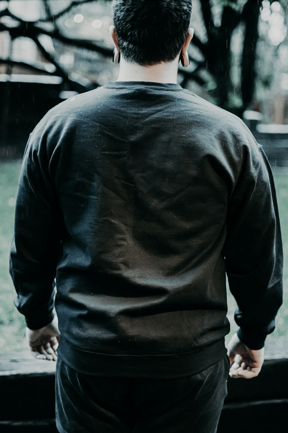 "CLASSIC LOGO" CREWNECK